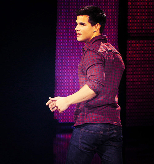 Taylor LautnerAmerican actor adult photos