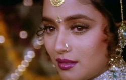 angel-cine:    Hum Aapke Hain Koun (1994)