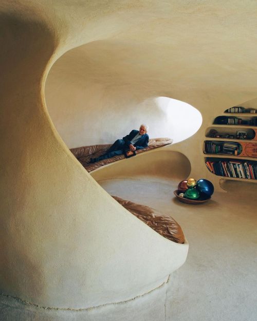 dear-science:Architect Javier Senosiain at his residency Casa Orgánica and Nido de Quetzalcóatl in Mexico City 🍄ph. Pia Riverola