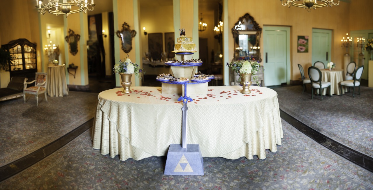 jinadmodel:   My Classy Legend of Zelda Wedding…  ~The Cake~Our wedding cake!The