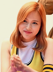 kimnatozaki:just twice things: mina’s gummy smile