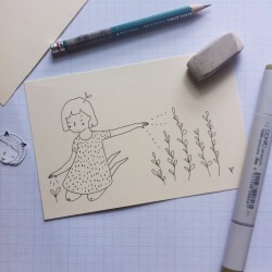 velorums:  Whipping up some handmade postcards to send to friends while I’m at the beach :)