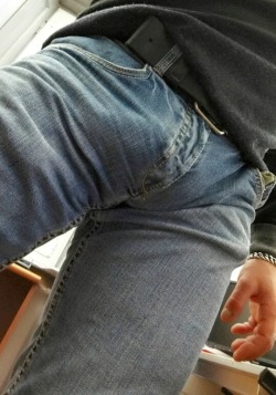 Jeans Boner Grab