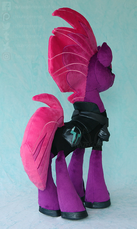 nazegoreng: Handmade Tempest Shadow Plushie I adore how this girl came out. What