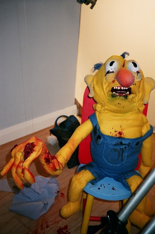 jijiluvzoo:  Behind the scenes of Don’t Hug Me I’m Scared 2 