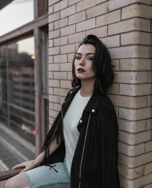 Natasha Negovanlis  - via: Instagram