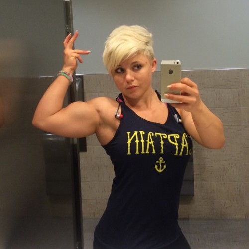 thatenglishchap:coelasquid:meldrat:fitgrills:Hello all you new people. This is Shay Massey. She is a