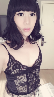cutiemeiko:  This lingerie is a gift from