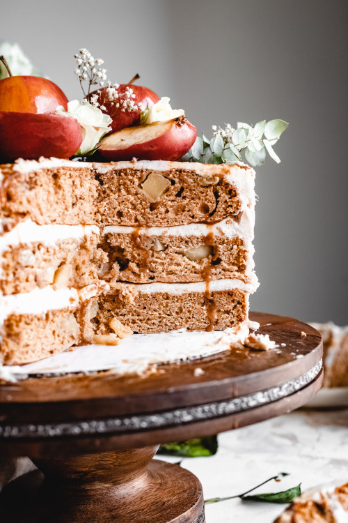 sweetoothgirl: Vegan Apple Spice Cake with Cinnamon Caramel Frosting