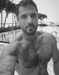 Fur, Tats, Leather and Scruff...