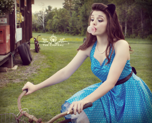 catgirlmanor:  First look at Asia’s Lana Del Rey inspired lolita shoot.  