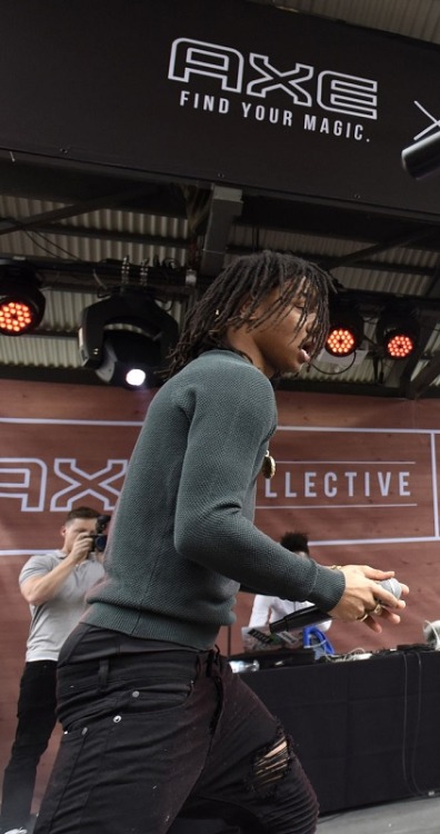 lamarworld1: Swae Lee booty &amp; bulge