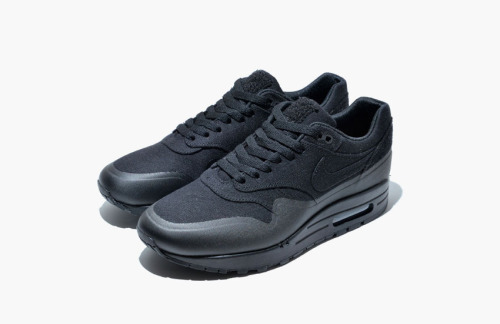 modelsandstuff: Nike Air Max 1 V SP Monotone Pack