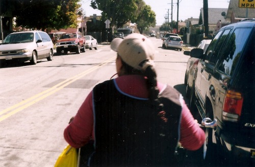 siguanaba:  nomadedgardo:  Frutera en Richmond. September 18, 2013. Richmond, CA.  La Señora Que Vende Fruta. La Frutera. La Señora con el Carrito. La Señora. They are many different names people call out to Juana Raquel as she pushes her green wooden