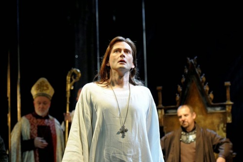 davidtennantcom: David Tennant To Reprise Role Of Richard II At The Barbican In Winter 2015 Dav