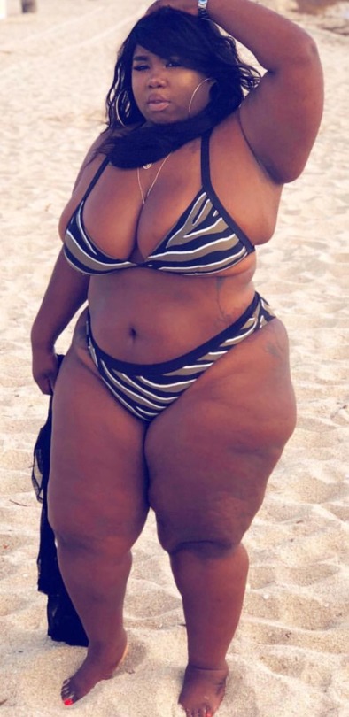 mlka1984: jrawz:           The fact she would wear a two piece in public makes her a real BAD BITCH  
