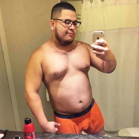 beefbearrito:  Embrace the belly #tummytuesday