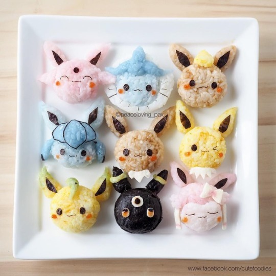 retrogamingblog:  Pokemon Rice Art made by peaceloving_pax