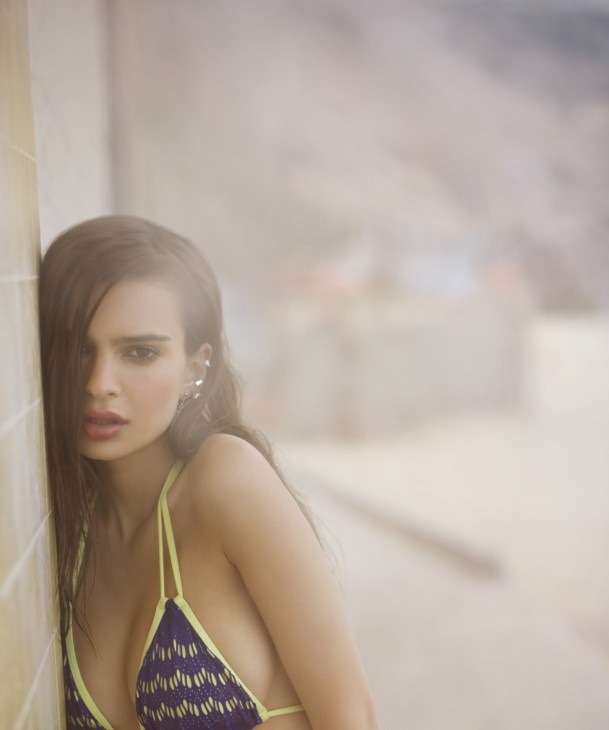 sweepsandtransition:  Emily Ratajkowski