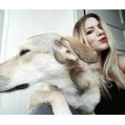 Little Boo and I match!&hellip;. #blondedog #blondehair #humandoglookalike #ladystellaboo #mylove by londonandrews
