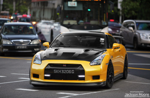 automotivated:  crash—test:  ZELE R35 GTR (by Jackson Moore Photography)  