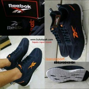 sepatu reebok outdoor