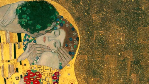 thisspottedmind: “The Kiss” by Yves Pires; “The Kiss” by Gustav Klimt. (vi