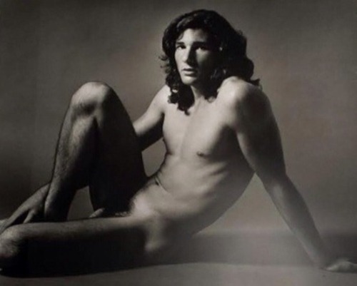 nucelebs:  Richard Gere  nucelebs.tumblr.com/archive