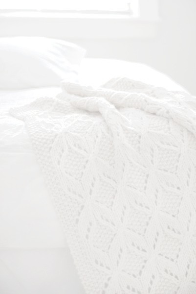 fluentmoves:  WHITE / BRIGHT / MINIMALIST BLOG 