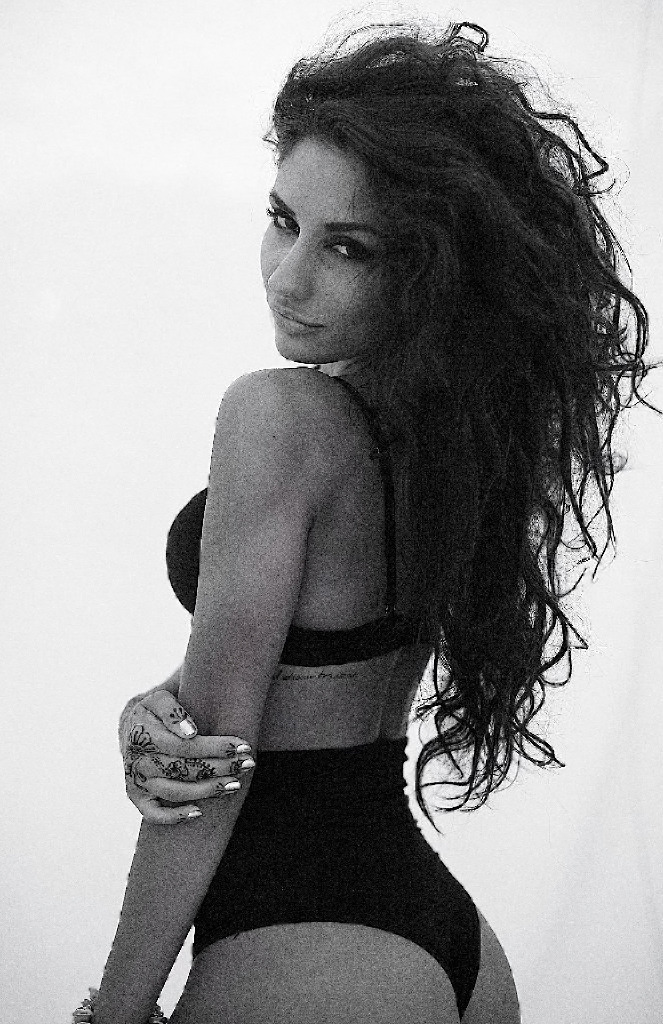 tittybombs:  ( o )( o )