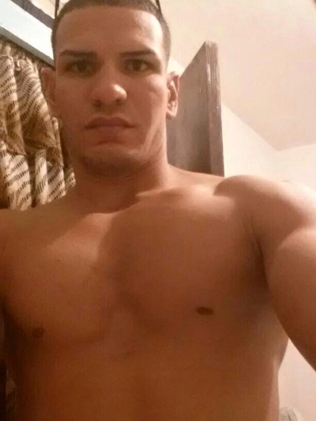 neneflow:  elbellacoxxx:  eltragaleche69:  Me caso!!!  Pa casa   diosss