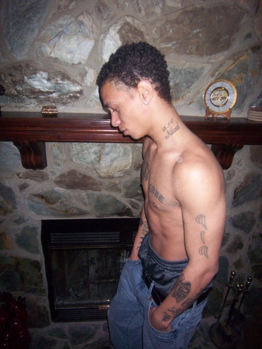 leyparis:  talldaddy:  mekastar1:  Motherfucking beautiful Lance  www.talldaddy.tumblr.com/archive