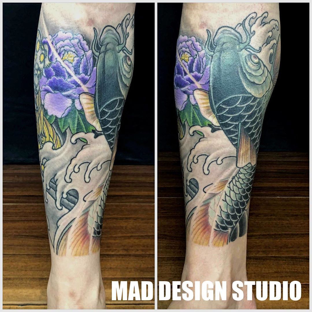 Mad Design Studio 持ち込みデザインの構図だけをマネさせて頂き 桜はオリジナルで描き変えました