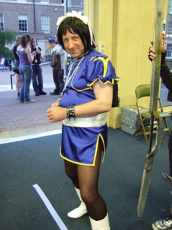 Instances of Cosplay So Bad Our Eyes Our Bleeding 22 Images  Funny  Gallery