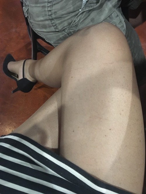 transparentfantasy: What I wore to the bar for the National Championship game.
