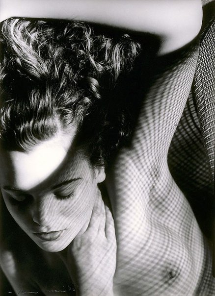 lanuitestpleinedepromesses:  Max Dupain 