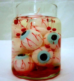 cheapassgoth: Eyeball candle from Etsy seller TheHalloweenQueen Price: Ů.99 