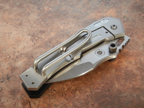 gunrunnerhell:  Dwaine Carrillo Knives - Tunnel Rat