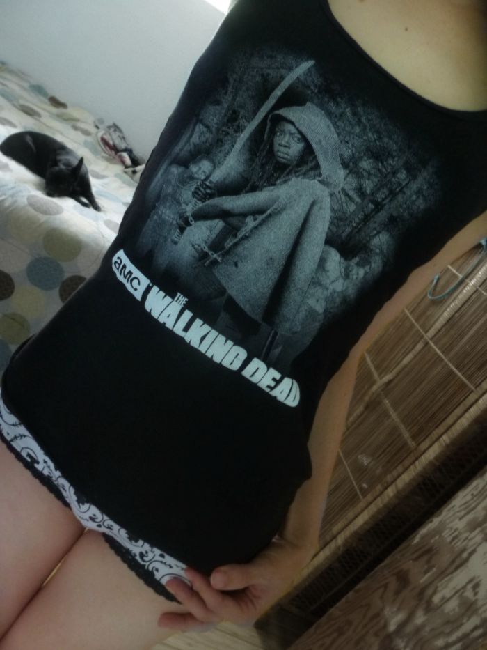 cherrybombkisses:  michonne is a badass 