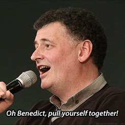 midnytemercury:  Apple Q&amp;A - Moffat sends Benedict actual 6 year old into