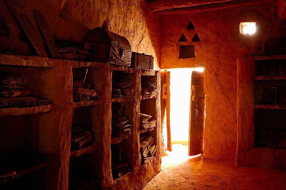 unexplained-events:  kaleidoscopic—vision:  unexplained-events:  The Lost Desert