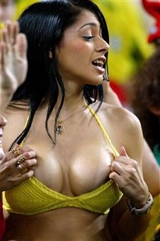 thesomedayblogger:  This is why I watch the FIFA World Cup. 