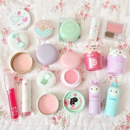 thisisthemakeupblog:  x 