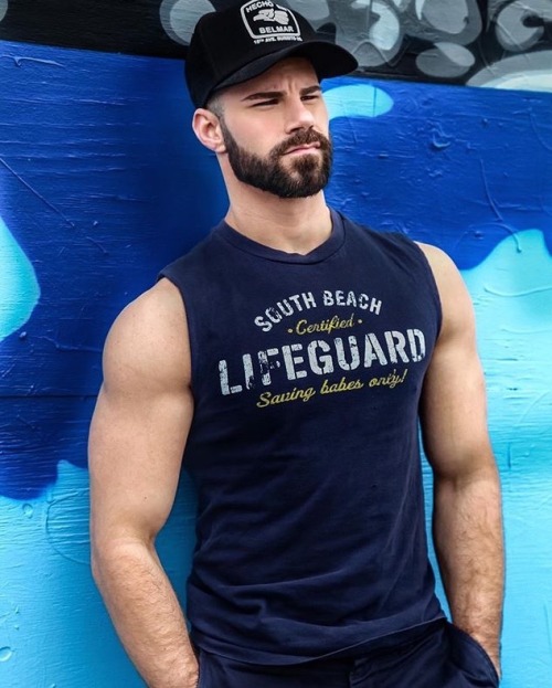 sfbearguy:  beardburnme:  young_joseph on Instagram  WOW 