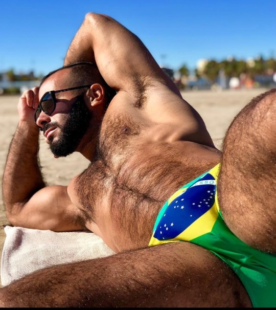 powerbottomjock:  furrypty:    I❤️Brazil