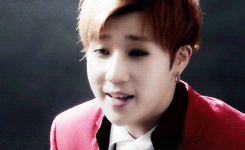 previously-kimvampgyu-deactivat:  sunggyu’s dracula the musical greeting. 