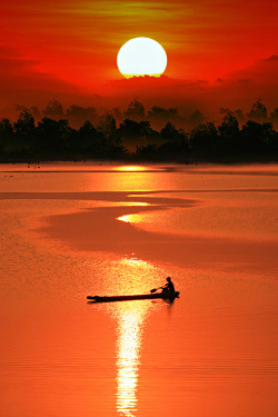 Red sky at night, sailor’s delight