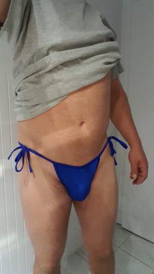 Sex stringquebec:Tie sides bikini pictures