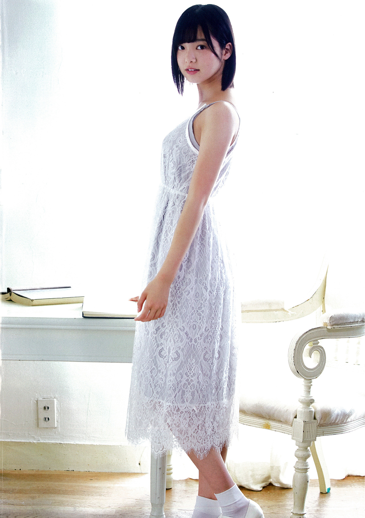 46pic:Yurina Hirate - U18 bloom
