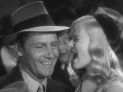 womeninmovieswearinghats: Veronica Lake and Joel McCrea in Sullivan’s Travels (1941) Dire